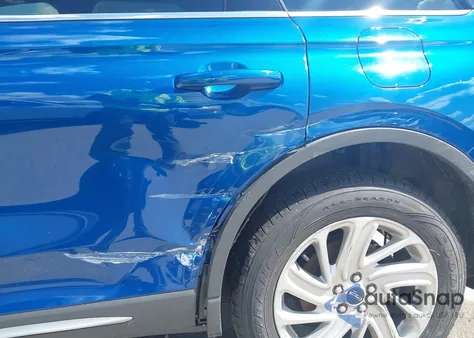 2020 Lincoln Corsair Standard z USA, uszkodzony, nr VIN 5LMCJ1C96LUL14090